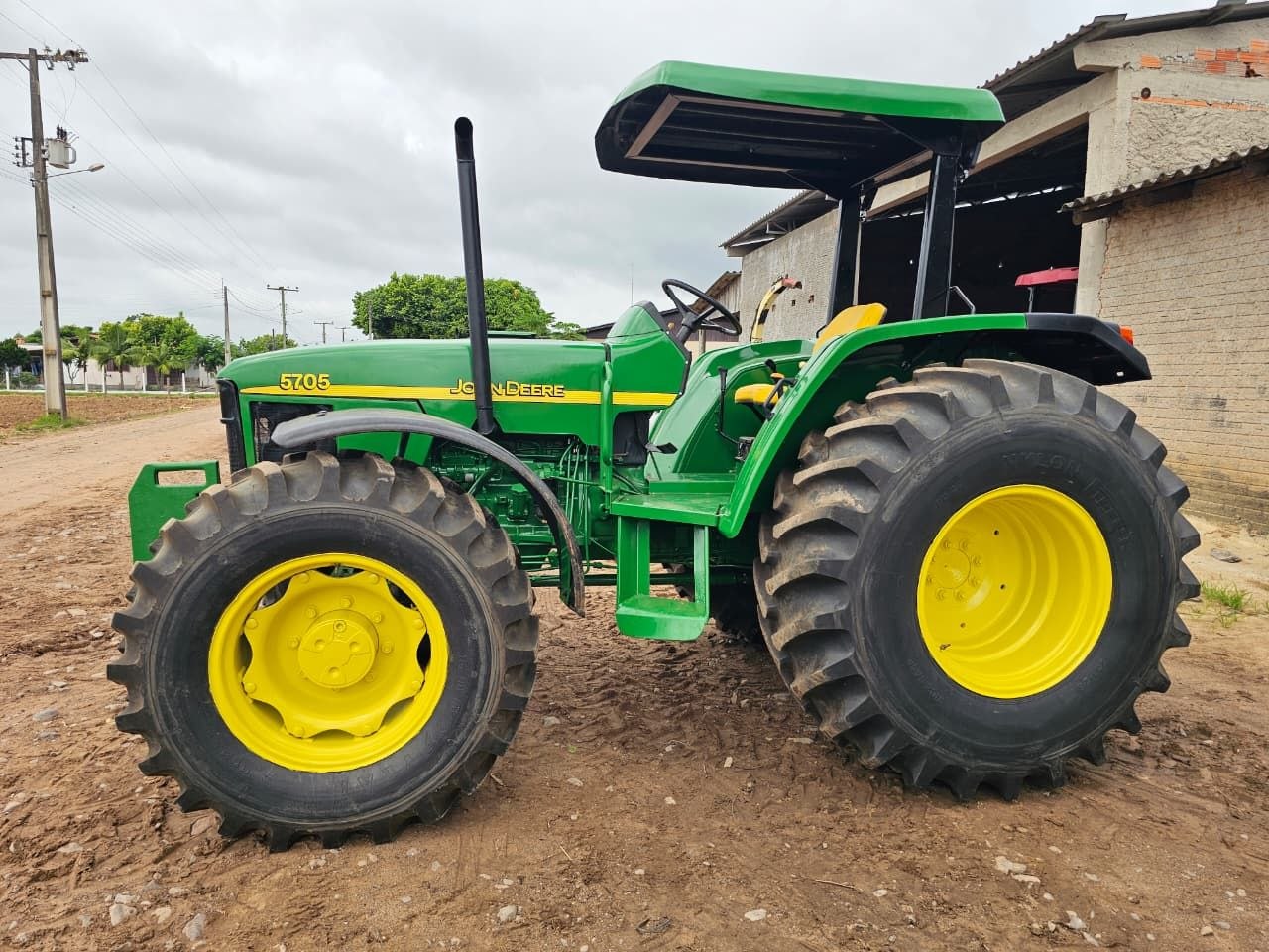 John Deere 5705 - foto 3