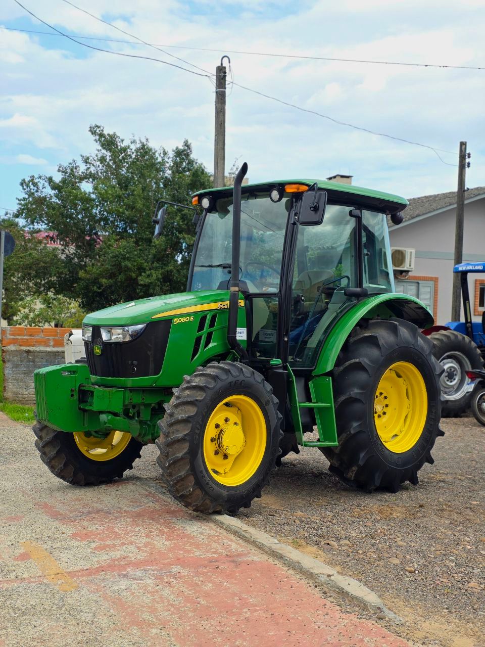 John Deere 5080E
