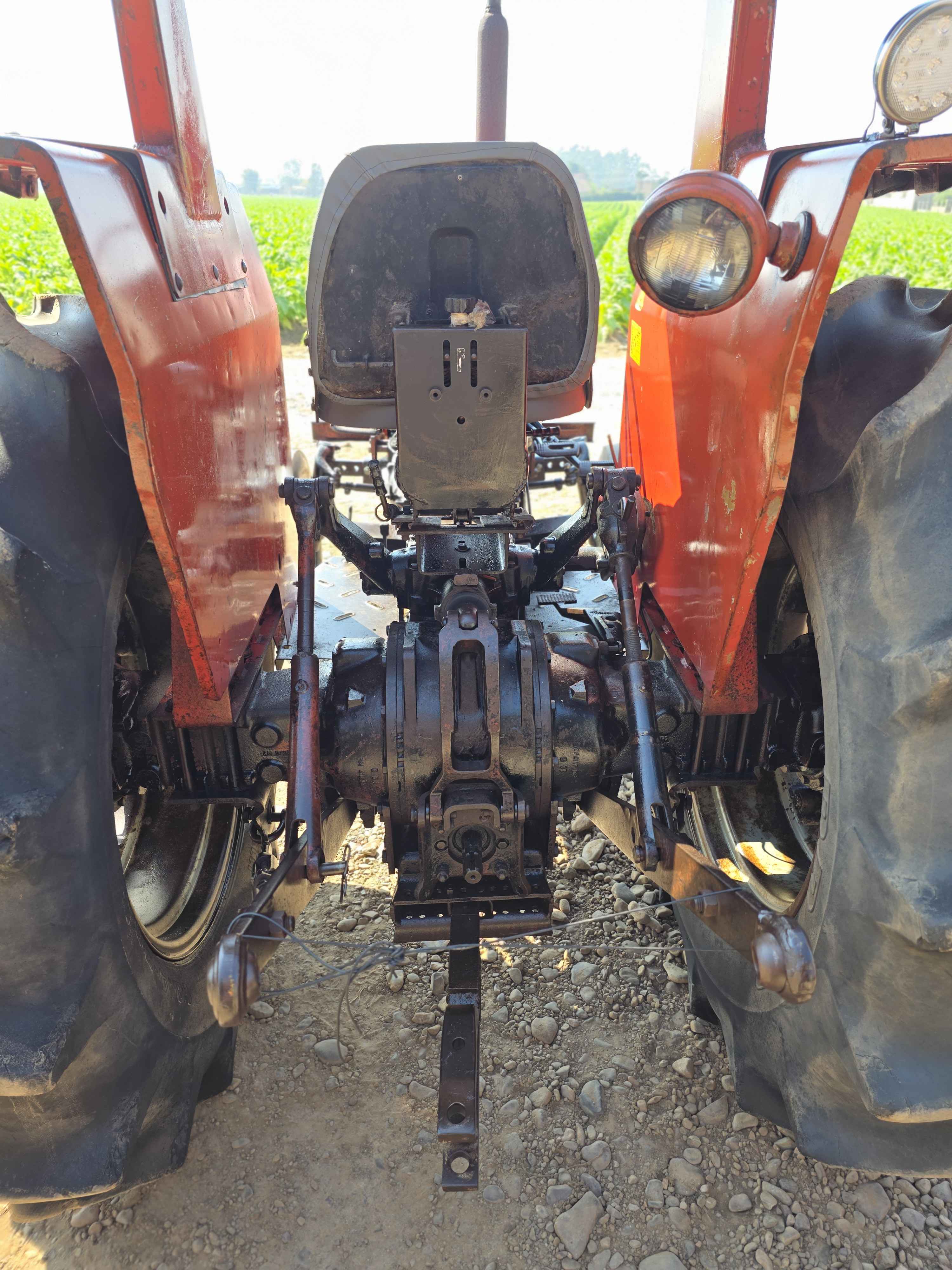 Massey Ferguson 275 - foto 5
