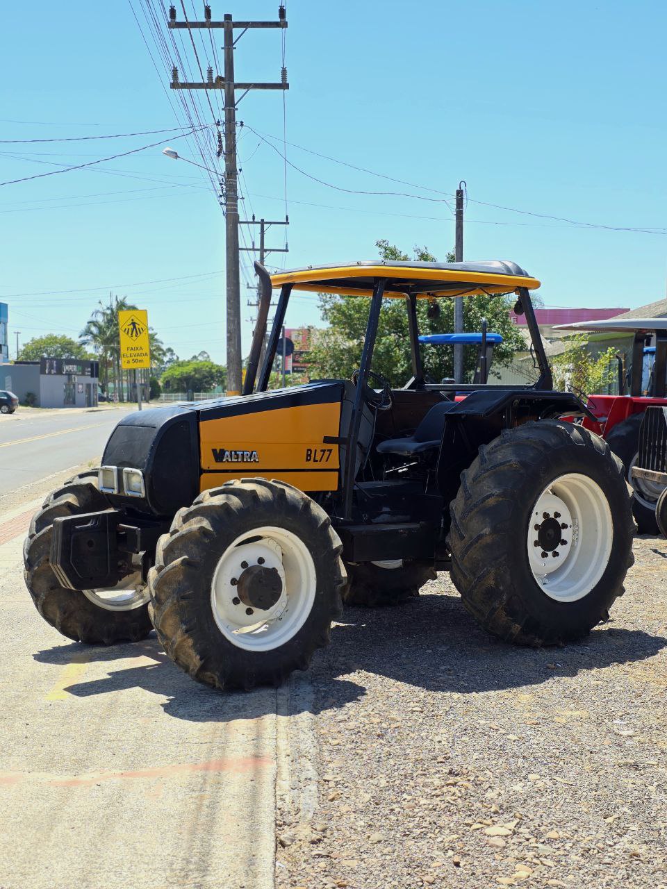 Valtra BL 77